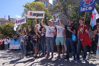 2016 05 01 ManifaPrimeiroMaioPontevedra15.JPG